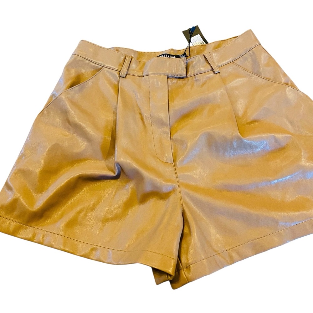 NASTY GAL NWT Faux Leather Pleated Front Shorts - Picture 2 of 8